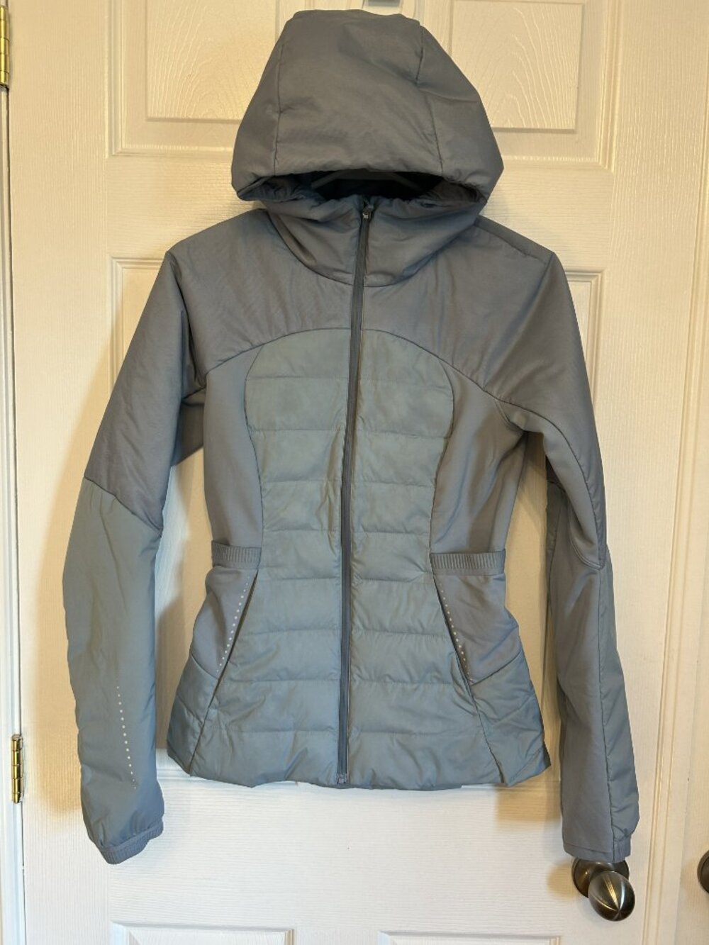 Lululemon Down For It Run Spring Fall Coat Jacket Concrete Blue Size 4